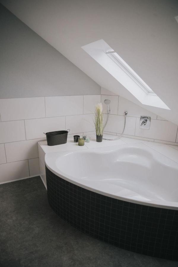 Uljana Apartament *